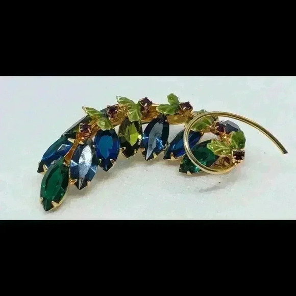 Vintage Juliana Rhinestone Leaf with Enamel Accents Blue Green Purple Open Back - Picture 2 of 8